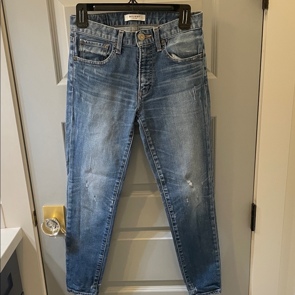 Moussy women's Distressed Light Blue Jeans size 26
